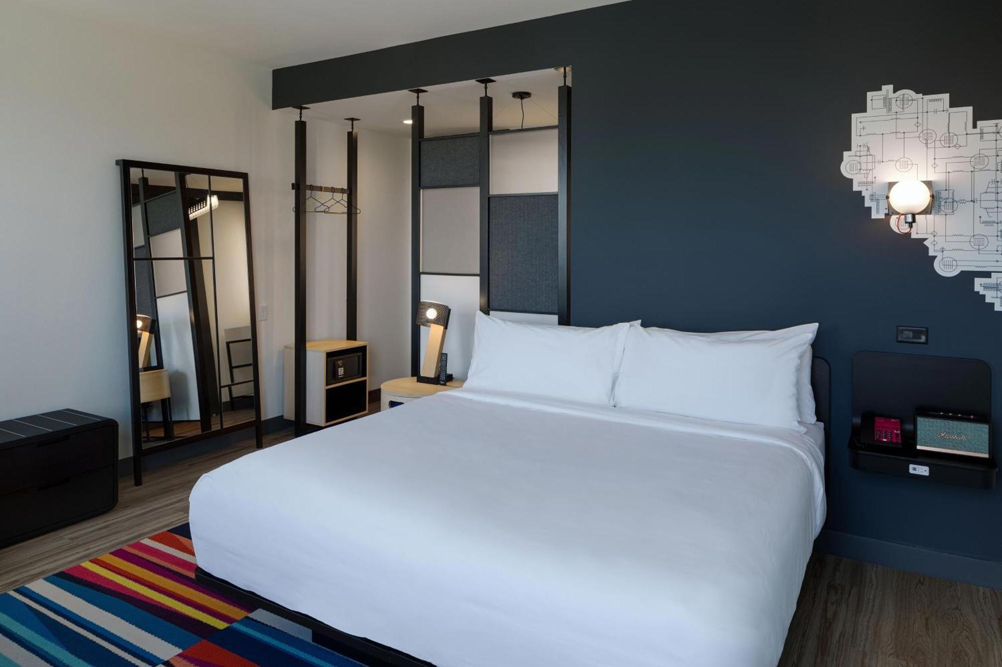 Aloft 3* Columbus