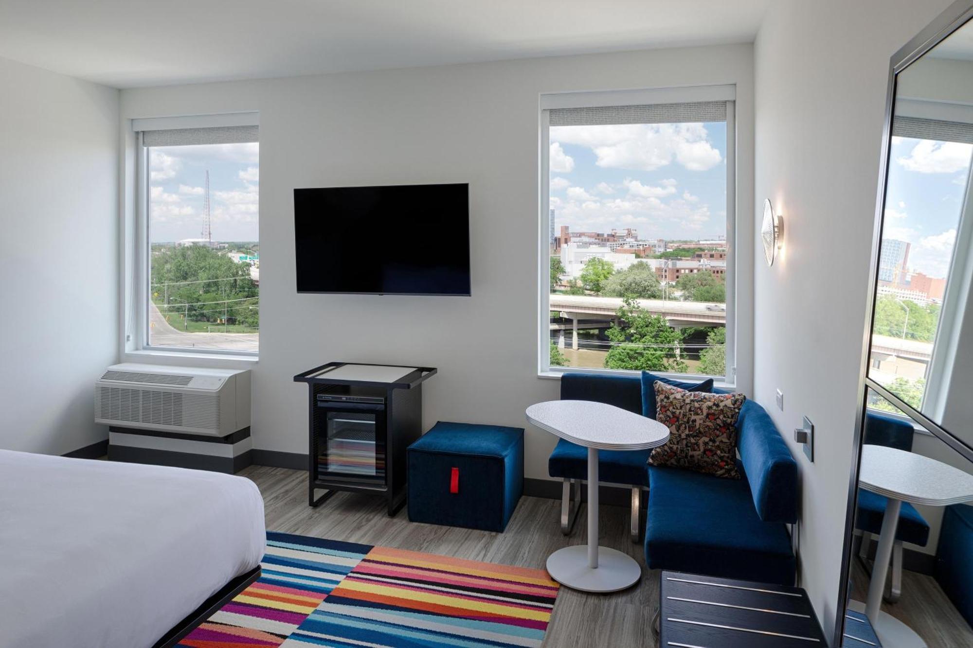 Aloft Hotel